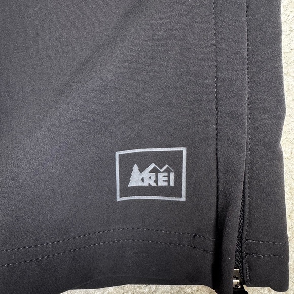 REI Woman’s Black trail pants-
Like new condition! - Picture 3 of 8